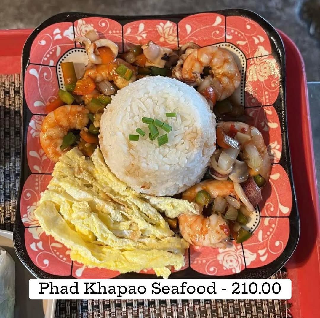Phad Khapao Seafood with rice